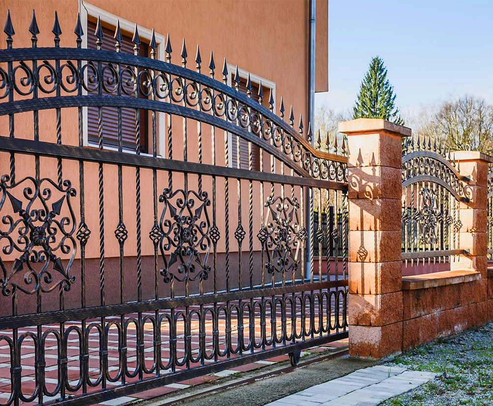 Pose de portail Aigre, Pose de portail Charente (16), Pose de portail Charente maritime (17)